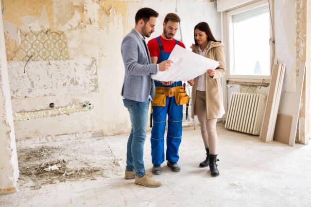 professionnel de la rénovation de maison