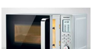 Four à micro-ondes silvercrest