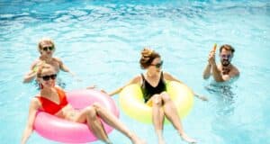 Remplir piscine amende
