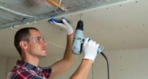 dalle faux plafond prix